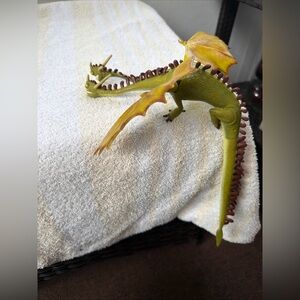 How To Train Your Dragon Barf & Belch Figure Zippleback Racing Stripe Two Headed